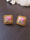 Batik Square Stud (lilac)